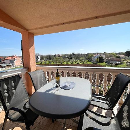 Apartments Dubravka Медулин Екстериор снимка
