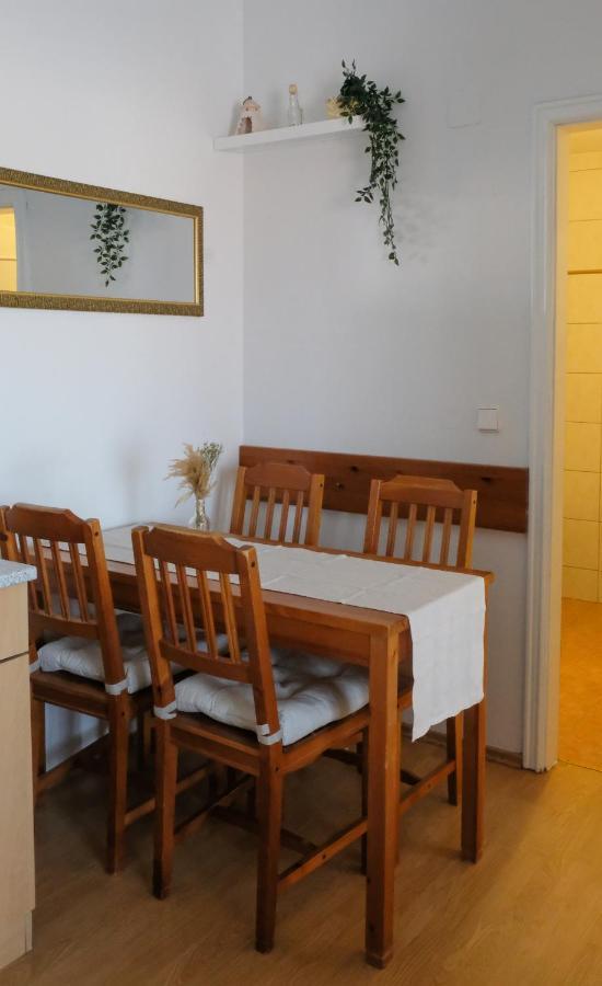 Apartments Dubravka Медулин Екстериор снимка