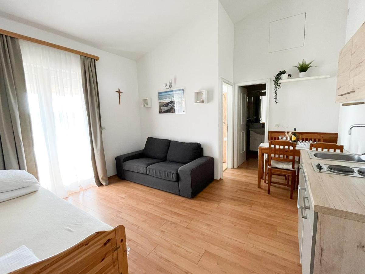 Apartments Dubravka Медулин Екстериор снимка