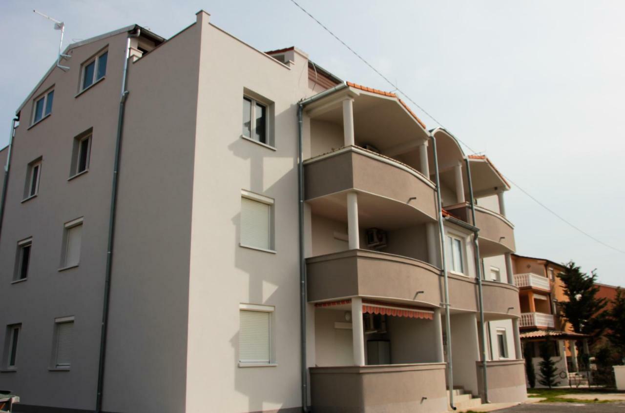 Apartments Dubravka Медулин Екстериор снимка