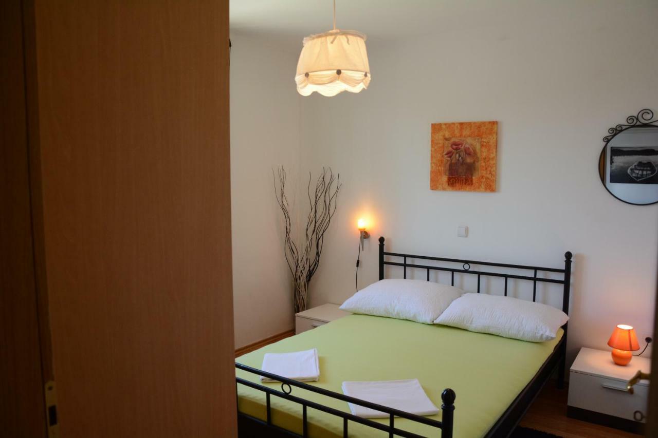 Apartments Dubravka Медулин Екстериор снимка